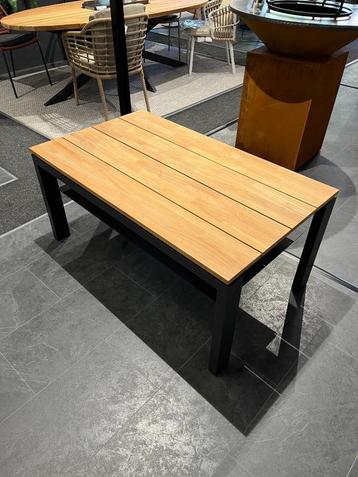 4 Seasons Outdoor Forza hoge loungetafel teak Showroommodel beschikbaar voor biedingen