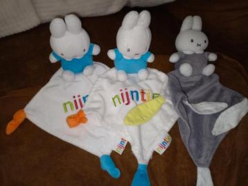 Nijntje Miffy kroeldoek, tiamo, dick bruna. beschikbaar voor biedingen
