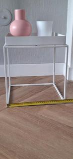 Hay Tray Bijzettafel 30x30 cm, Minder dan 45 cm, Minder dan 55 cm, Metaal of Aluminium, Vierkant