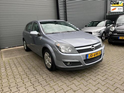 Opel Astra 1.6 Enjoy AIRCO/CRUISE CONTROL/NIEUWE APK, Auto's, Opel, Bedrijf, Te koop, Astra, ABS, Airbags, Airconditioning, Boordcomputer
