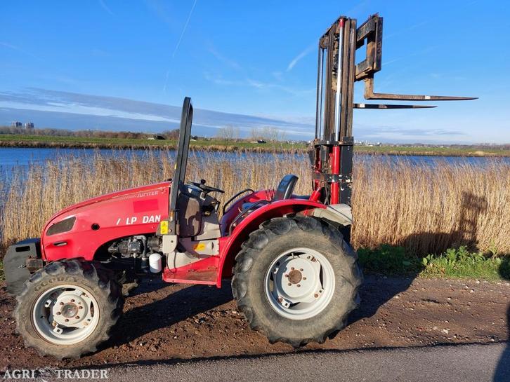 Valpadan Jupiter 40  compacht trekker met hefmast, Zakelijke goederen, Agrarisch | Tractoren, tot 2500, Overige merken, tot 80 Pk