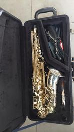 Zeer mooie Yanagisawa A-WO33 Alt sax, Muziek en Instrumenten, Blaasinstrumenten | Saxofoons, Ophalen, Zo goed als nieuw, Alt, Met koffer