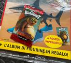 Skifidol Italian Brainrot | Panini stickeralbum & Pack Alpha, Ophalen of Verzenden, Nieuw, Meerdere plaatjes