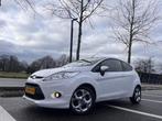 Ford Fiesta 1.4 ST-LINE 97 PK SPORT-MFT-WHITE EDITION, Auto's, Ford, Te koop, 5 stoelen, Benzine, Elektrische ramen