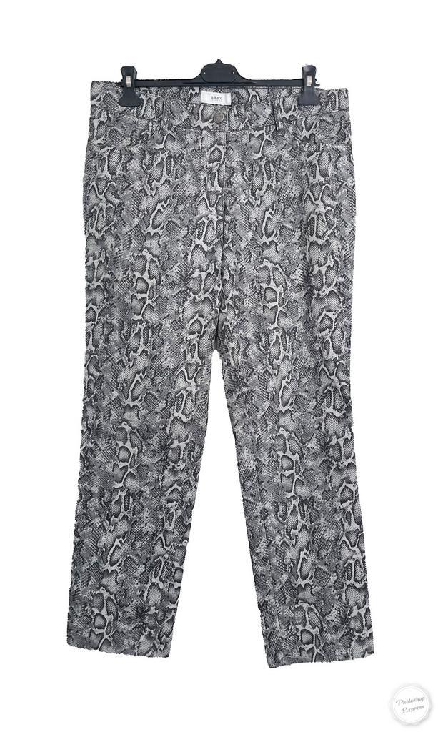 Leuke broek van Brax 42, Kleding | Dames, Broeken en Pantalons, Zo goed als nieuw, Maat 42/44 (L), Grijs, Lang, Ophalen of Verzenden