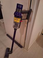 Dyson cyclone v10 animal draadloze stofzuiger, Witgoed en Apparatuur, Stofzuigers, Ophalen, Gebruikt, Reservoir, Stofzuiger