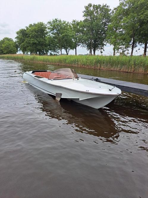 Volga speedboot Aluminium Draagvleugelboot hydrofoil INRUILM, Watersport en Boten, Speedboten, Zo goed als nieuw, 6 meter of meer