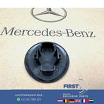 MERCEDES MOTORKAP EMBLEEM AMG ZWART A B C CLA CLS E G GL GLA, Ophalen of Verzenden, Gebruikt, Mercedes-Benz