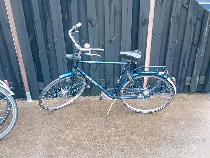 Student bikes Monthly supply - whatsapp only, Fietsen en Brommers, Fietsen | Heren | Herenfietsen, Gebruikt, Batavus, 53 tot 57 cm