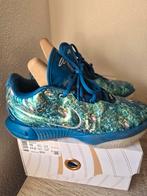 Nike LeBron 21 Abalone maat 44, Sportschoenen, Nike, Zo goed als nieuw, Verzenden