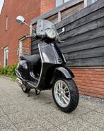 Vespa Primavera 2020 euro4, Fietsen en Brommers, Scooters | Vespa, Ophalen, Zo goed als nieuw, Overige modellen