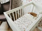 Kidsmill sixties wieg mat wit met matras en airgosafe topper, Ophalen, Zo goed als nieuw, Wieg