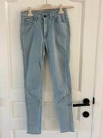 Jeans Lichtblauw Levi's Skinny W28 L32, Kleding | Dames, Spijkerbroeken en Jeans, Blauw, Ophalen of Verzenden, W28 - W29 (confectie 36)