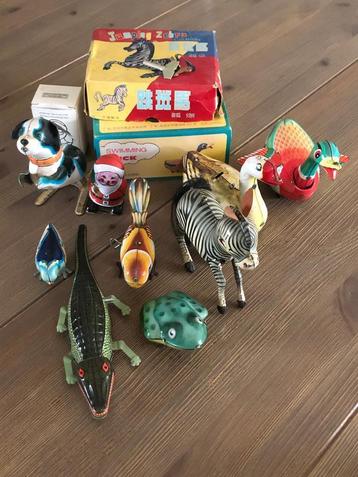 Blikken speelgoed beschikbaar voor biedingen