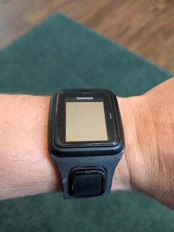 TomTom Golfer golfhorloge  beschikbaar voor biedingen