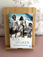 Rita Spijker - Tussen zussen, Ophalen of Verzenden, Zo goed als nieuw, Nederland
