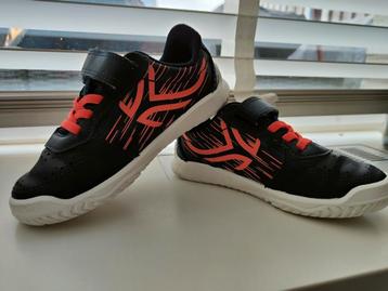 Sneakers/gympen maat 27 beschikbaar voor biedingen