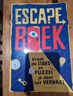 Escape boek, Linde Montse; Ivan Tapia, Ophalen of Verzenden, Zo goed als nieuw, Fictie