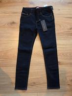 Spijkerbroek Tommy Hilfiger, maat 128. Nooit gedragen, Kinderen en Baby's, Kinderkleding | Maat 128, Ophalen of Verzenden, Nieuw