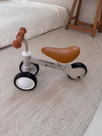 Kinderkraft CUTIE Loopfiets - Beige - Vanaf 1,5 jaar beschikbaar voor biedingen