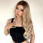 Pruik lang blond haar met slagen model Chloé, Verzenden, Nieuw, Pruik of Haarverlenging