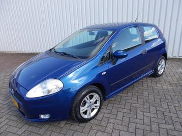 Fiat Grande Punto 1.4 Edizione Prima ( APK KEURING BIJ AFLEV beschikbaar voor biedingen