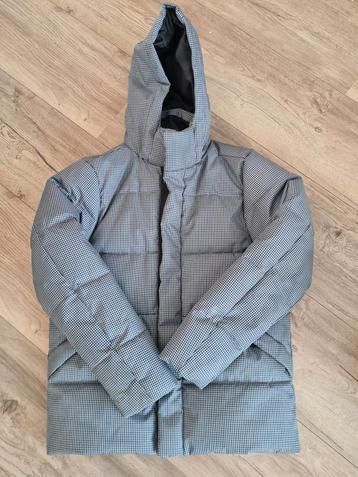 Als nieuwe winterjas heren S beschikbaar voor biedingen