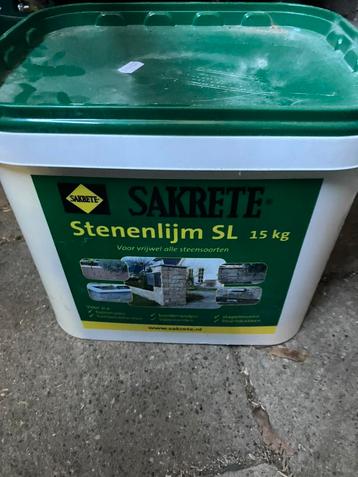 Sakrete stenenlijm 15kg beschikbaar voor biedingen