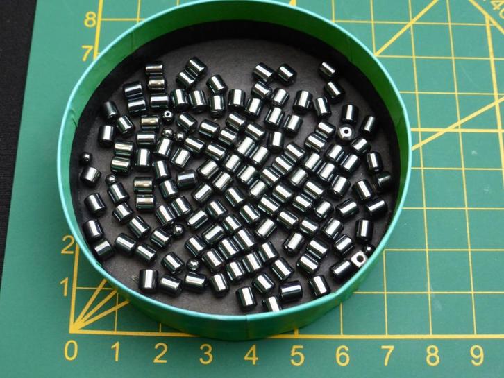 Nr. 505, zwart/zilveren kralen, Hobby en Vrije tijd, Kralen en Sieraden maken, Nieuw, Kraal, Ophalen of Verzenden