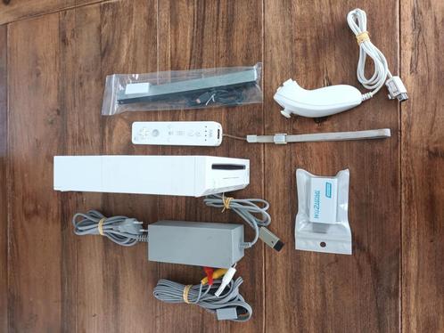 Nintendo Wii incl 18 spellen, Spelcomputers en Games, Spelcomputers | Nintendo Wii, Zo goed als nieuw, Ophalen of Verzenden