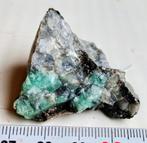 Smaragd Brazilië in matrix, Ophalen of Verzenden, Mineraal