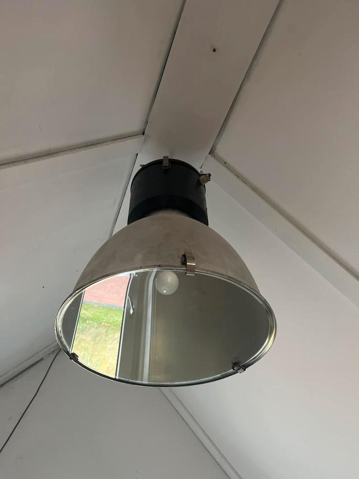 Originele Industriële Lamp, Huis en Inrichting, Lampen | Hanglampen, Gebruikt, Minder dan 50 cm, Metaal, Ophalen