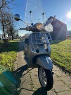 Vespa lx50 geel kenteken 2013, Fietsen en Brommers, Vespa LX, Benzine, Maximaal 45 km/u, Gebruikt