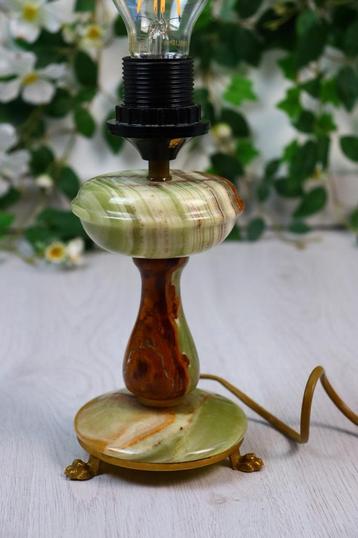 Vintage onyx lamp beschikbaar voor biedingen
