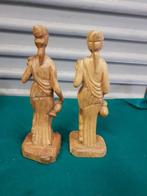 beeld houtsnijwerk, Vrouwe Fortuna, geheel van hout, 2 stuks, Ophalen of Verzenden
