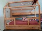 Geweldig leuk huisjesbed, Kinderen en Baby's, Kinderkamer | Stapelbedden en Hoogslapers, Ophalen, Zo goed als nieuw
