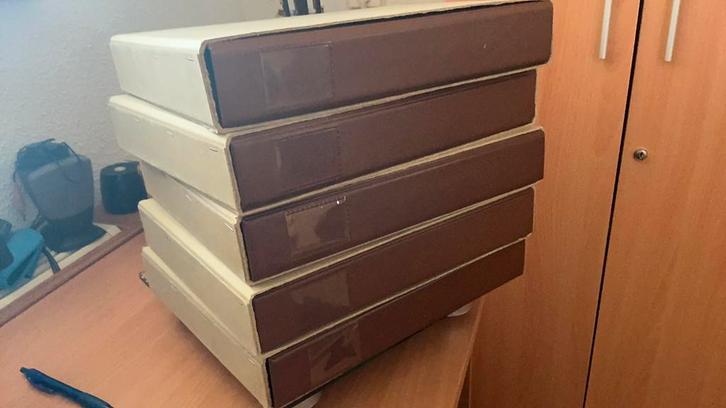 5 mooie albums voor FDC’s etc, met bladen, Postzegels en Munten, Postzegels | Toebehoren, Verzamelalbum, Ophalen of Verzenden