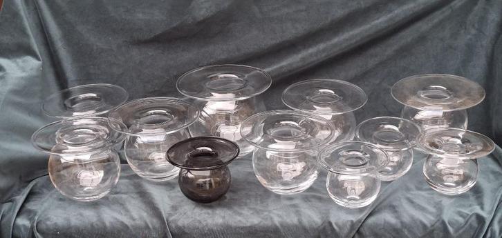 Verzameling van 11 Saturnus vazen Nanny Still jaren 60, Antiek en Kunst, Antiek | Glas en Kristal, Ophalen of Verzenden