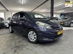 Toyota Yaris 1.3 VVT-i Aspiration Automaat/Navi/Camera/5dr, Euro 5, Gebruikt, 4 cilinders, Blauw