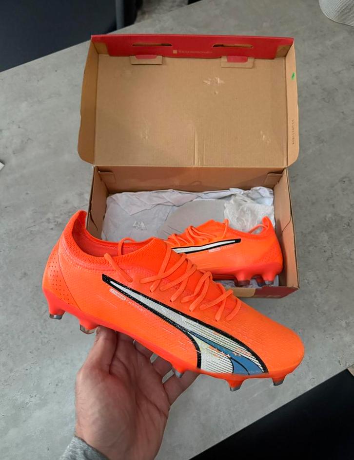 Puma Ultra Ultimate FG | Maat 43, Sport en Fitness, Voetbal, Zo goed als nieuw, Schoenen, Maat XS of kleiner, Ophalen of Verzenden