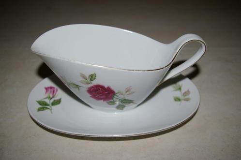 Oude saus/jus kom., Huis en Inrichting, Keuken | Servies, Kom(men), Overige stijlen, Porselein, Ophalen of Verzenden