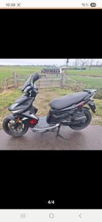 Mooie Kymco Super 8 bromscooter incl grote beurt, Ophalen, Gebruikt, Benzine, Super 8