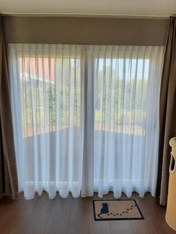 Vitrage voor schuifpui of grote ramen. beschikbaar voor biedingen