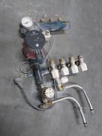 Vloerverwarming verdeler met pomp, Ophalen of Verzenden, Gebruikt, Overige typen