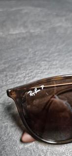 Ray-Ban Erika Zonnebril Bruin, Sieraden, Tassen en Uiterlijk, Zonnebrillen en Brillen | Dames, Gebruikt, Zonnebril, Bruin, Ophalen of Verzenden