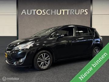 Toyota Verso 1.8 VVT-i Dynamic AUTOMAAT / AIRCO / CRUISE / N beschikbaar voor biedingen