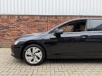 Volkswagen Golf 1.5 eTSI Style |Sfeerverlichting|ACC|, Auto's, Automaat, 65 €/maand, Gebruikt, Overige brandstoffen