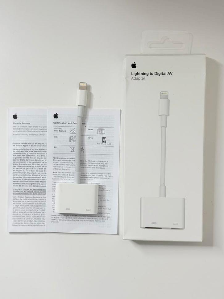 Apple Lightning Digital AV Adapter (HDMI), Computers en Software, Pc- en Netwerkkabels, Gebruikt, Ophalen of Verzenden