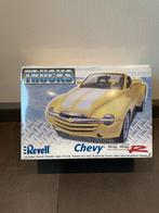 Revell Chevy SSR Truck Modelbouwdoos, Nieuw, Ophalen of Verzenden, Truck, 1:32 tot 1:50