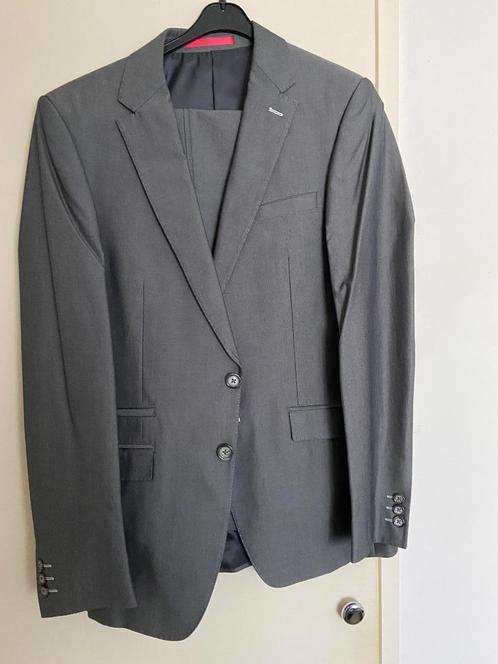Grijs pak WE fashion, Kleding | Heren, Kostuums en Colberts, Gedragen, Maat 46 (S) of kleiner, Grijs, Ophalen